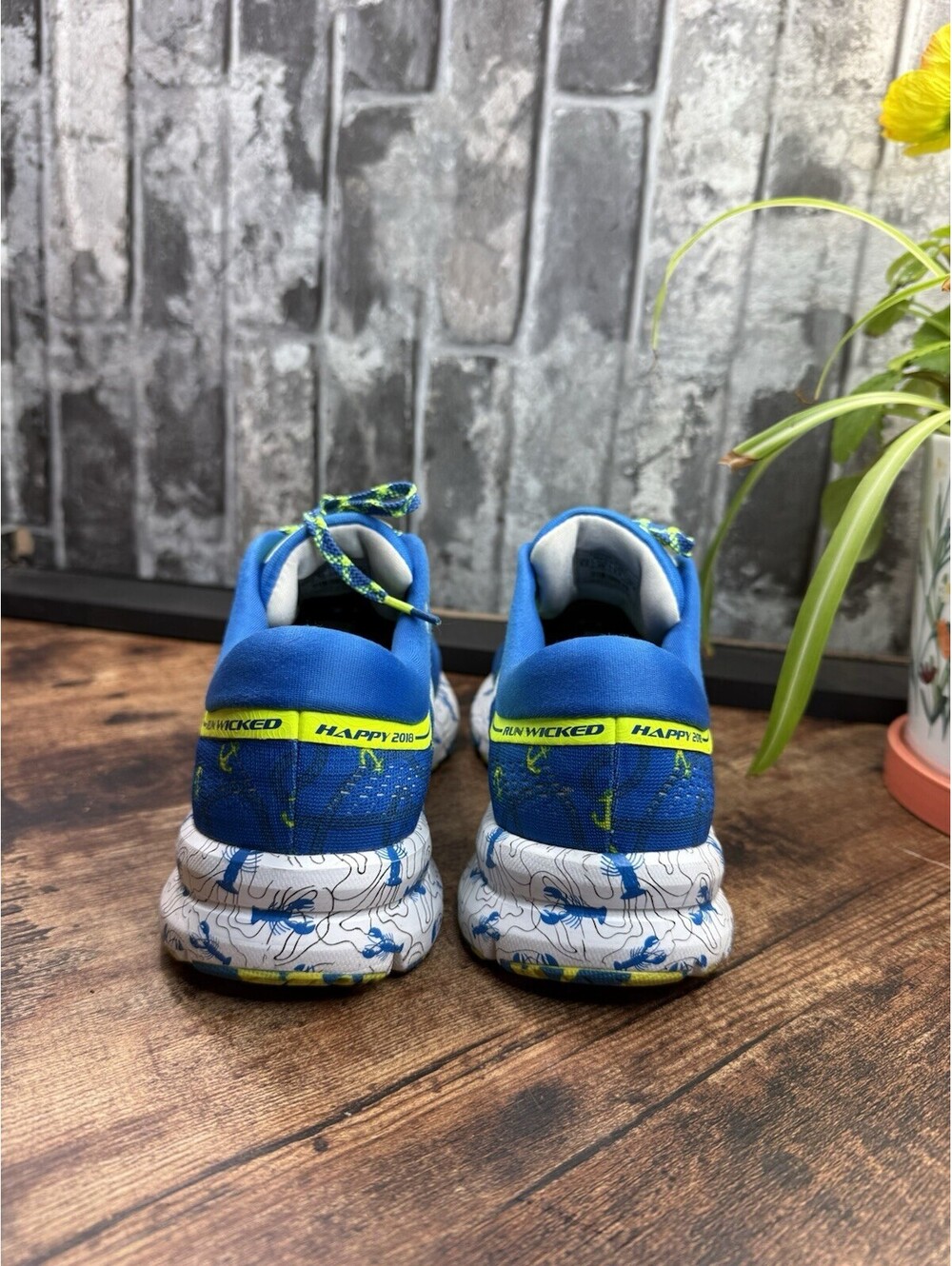 Brooks Launch 5 Boston Marathon Blue Lace-Up Men's Sneaker 1202661B417 - Picture 5 of 7